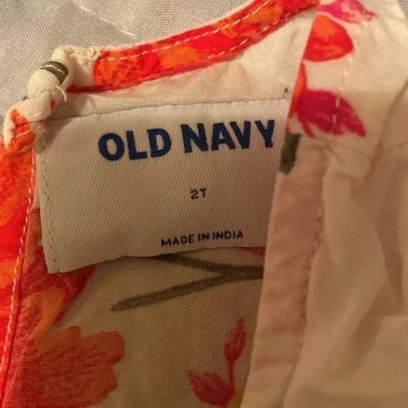 Girls 2t bundle - swim/dresses/pjs - all great condition - Picture 9 of 15